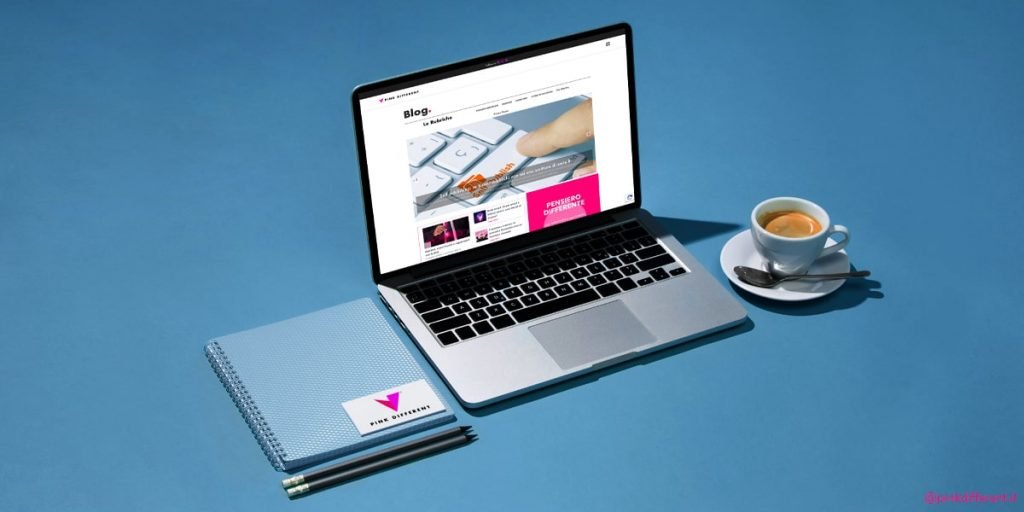 BUSINESS-BLOGGING-blog-marketing-pink-different